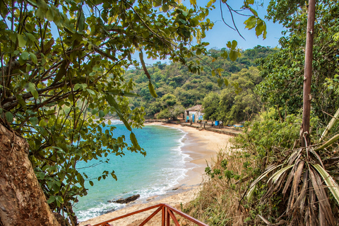 Búzios: Full Sightseeing Tour with Boat, Lunch, and Beaches Búzios: Full Sightseeing Tour with Boat, Lunch and Beaches