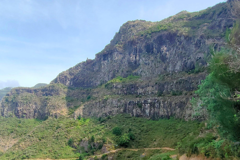 Funchal: Pico Grande Guided Hike with Curral das Freiras Funchal: Pico Grande Guided Hike with Curral das Freiras