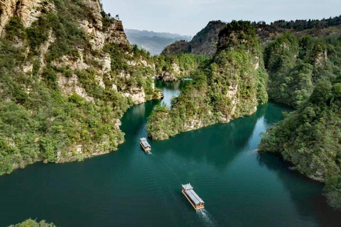 Beyond Avatar: Yellow Dragon Cave&Baofeng Lake Private Tour Package 2 – Self-Guided with Tickets