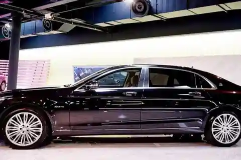 Private Transfer from YYZ Airport to Toronto Downtown Hotels