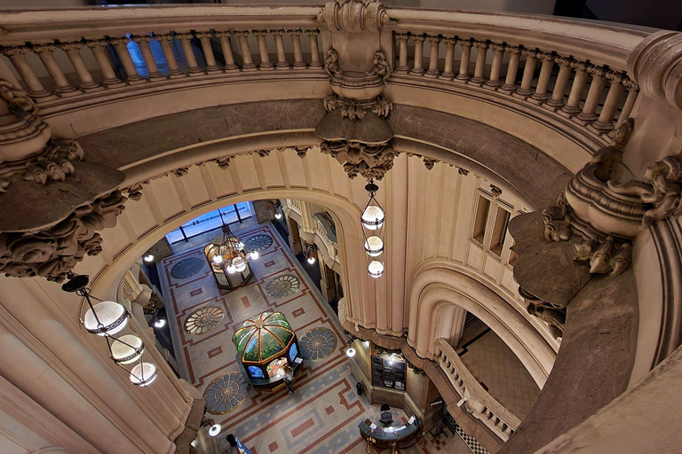 布宜诺斯艾利斯：巴洛洛宫建筑参观与屋顶餐厅塔帕斯体验布宜诺斯艾利斯：参观巴罗洛宫大楼并在屋顶品尝塔帕斯