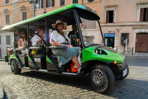 Rome: Express City Highlights Golf Cart Tour