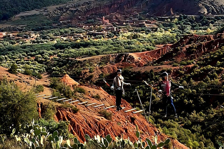 Marrakech : Aventures en tyrolienne et sur les ponts dans les montagnes de l&#039;Atlas