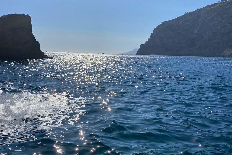 Can Picafort: 2h Private Boat Tour with Swim-Snorkel & Caves Can Picafort: Private Boat Tour 2 h - Höhlen/ Beach