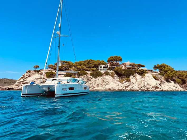From Palma: Luxury Catamaran Group Tour with Tapas & Drinks