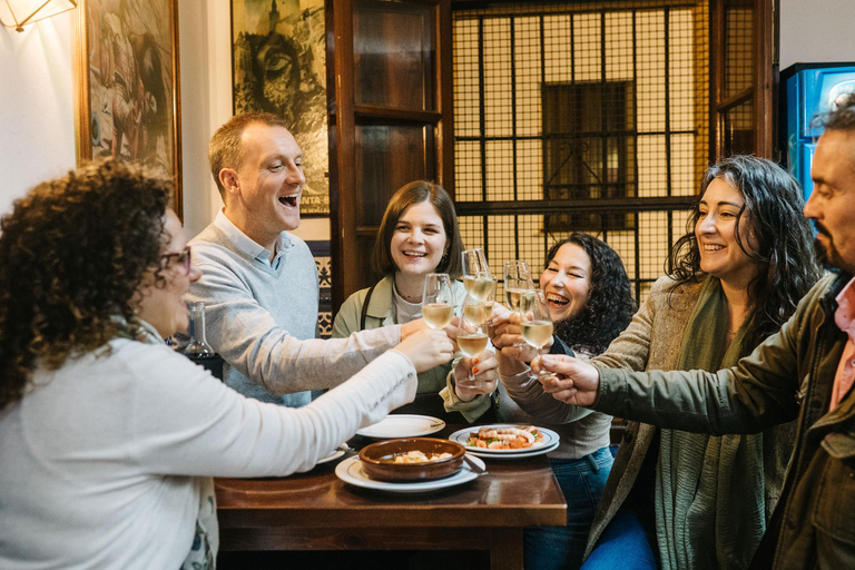 إشبيلية: جولة التاباس المسائية في حي ترياناإشبيلية: جولة مسائية لتناول المقبلات في حي تريانا