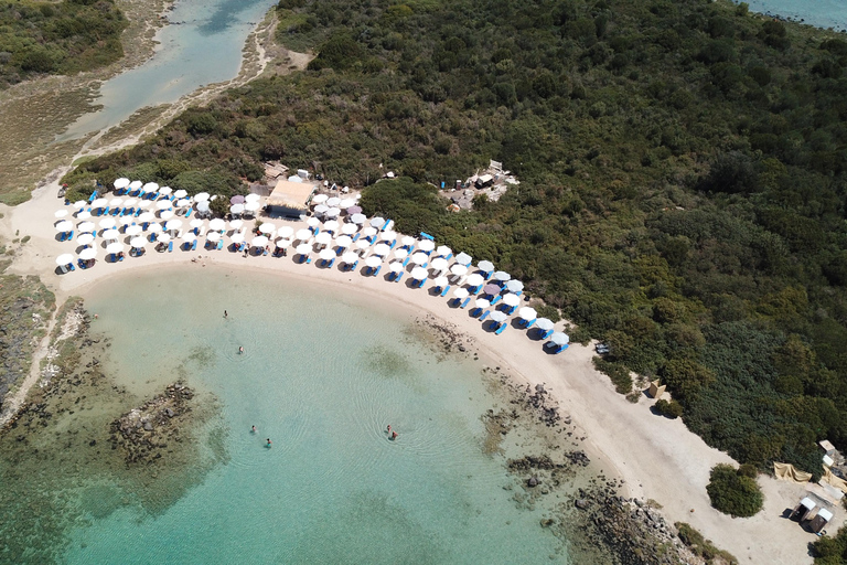 Athènes : excursion d&#039;une journée en bateau avec baignade et piscine thermaleAthènes : excursion d&#039;une journée en bateau vers les îles avec baignade