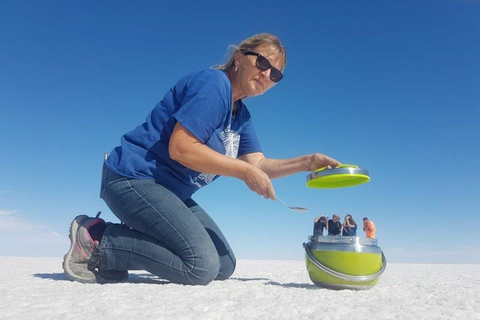 Uyuni: 3-Daagse Zoutvlaktes en Woestijn Avontuur TourRondleiding Spaans