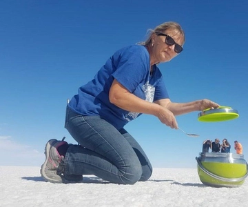 Uyuni: 3-Days Salt Flats and Desert Adventure Tour with Food