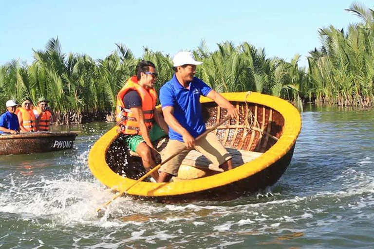 Hoi An: Market Trip, Basket Boat & Cooking Class with Locals Hoi An: Basket Boat, Market Tour & Eco Cooking at Local Home