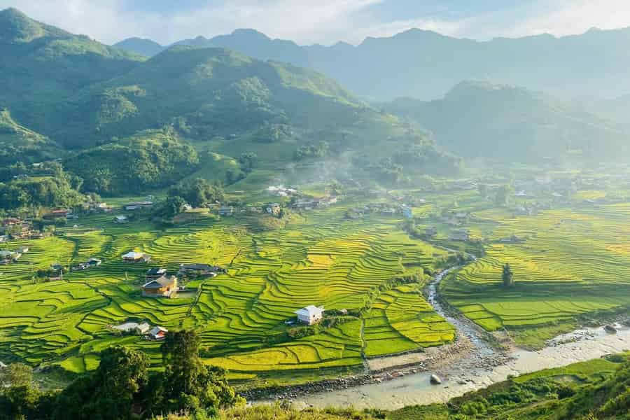Vietnam: 20-tägige Tour von Hanoi nach Ho-Chi-Minh-Stadt. Foto: GetYourGuide Vietnam: 20-tägige Tour von Hanoi nach Ho-Chi-Minh-Stadt. Foto: GetYourGuide