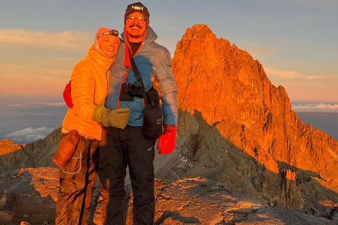 Dagtrip Wandelavontuur naar Mt. Kenya National ParkMT Kenia wandelen