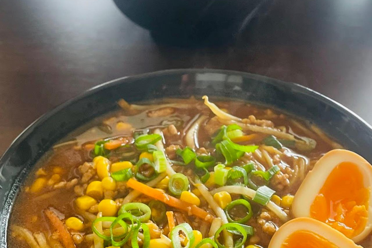 Nagoya: Miso Ramen Lesson with plenty of vegetables