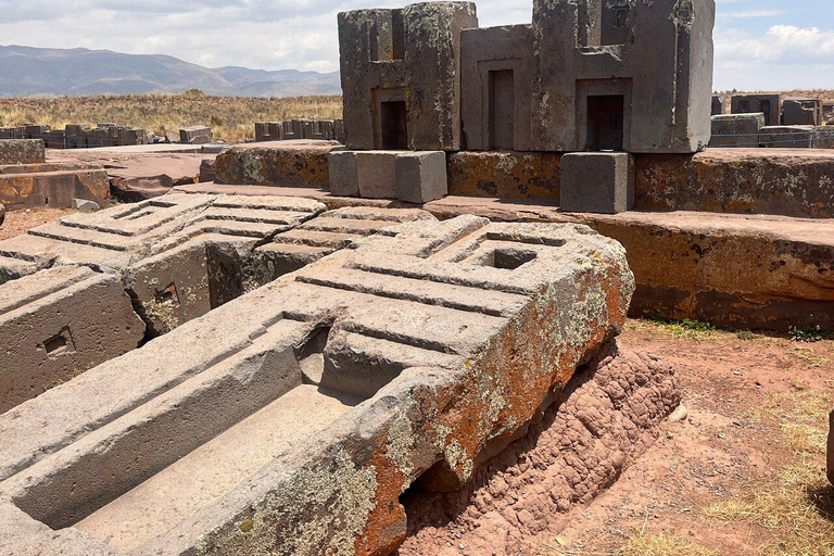 La Paz: Tiwanaku arkeologiska utgrävning och Titicacasjön