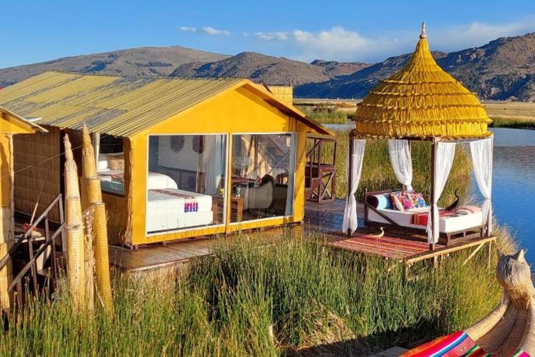 Puno: Uros Island + Floating Hotel 2 Days | Dinner |