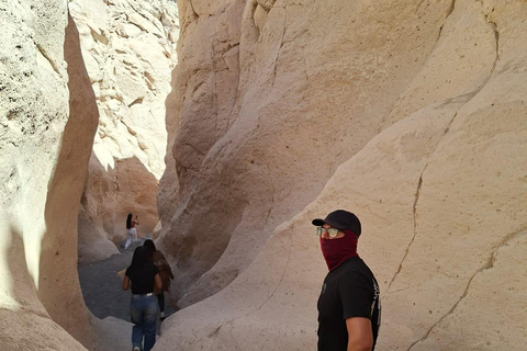 Arequipa: Private Sillar Route Tour + Culebrillas