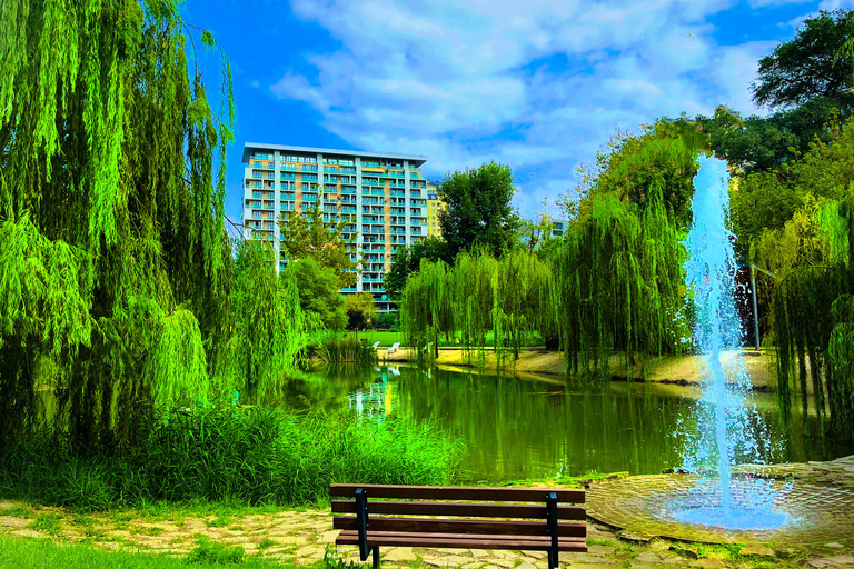 Tbilisi: Walk to a Luxurious District with Parks & Coffee Shared-Group Tour ***3 HOURS***