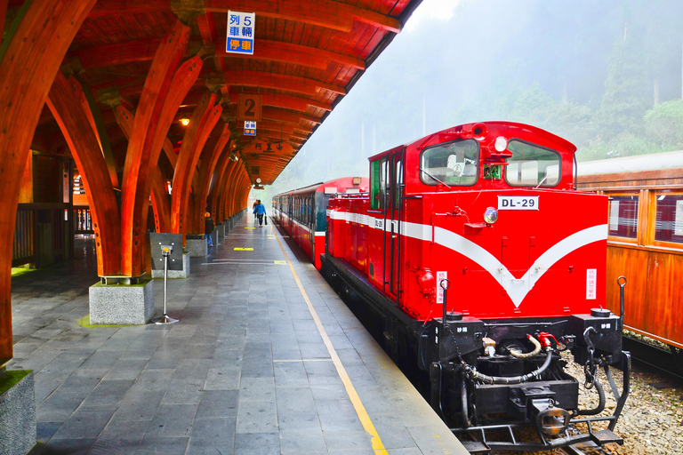 From Taipei: Alishan 2 Days Private Tour