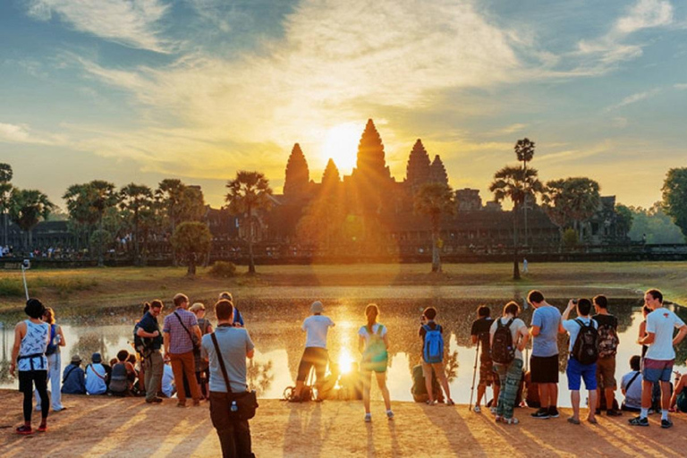 Siem Reap: Angkor 1 day guided tour in Spanish with sunriseOption 2: Private tour 1 day in Spanish with sunrise