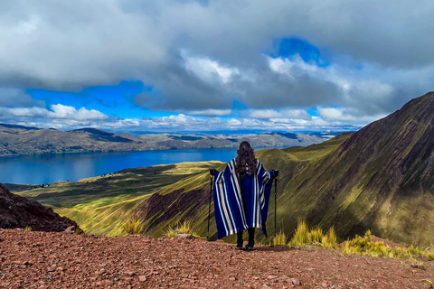 From Cusco: Pallay Poncho Easy Hike with Lunch Pallay Poncho Easy Hiking Adventure—No Crowds (Group Tour)