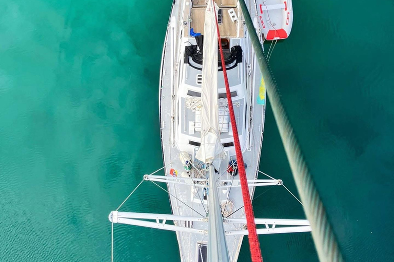 St Lucia: 3-Hour Coastal Sailing Experience