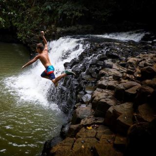 Maui: Waterfalls Tour with Kayaking, Snorkeling and Hiking