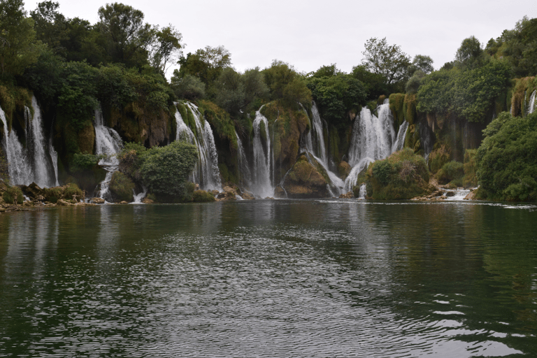 Mostar i wodospady Kravice - prywatna wycieczka z DubrownikaPrywatna wycieczka samochodem