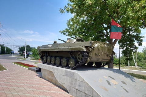 Excursión a la Transnistria de la época soviética con degustación de KwintExcursión a la Tine Soviética de Transnistria con degustación de Kwint