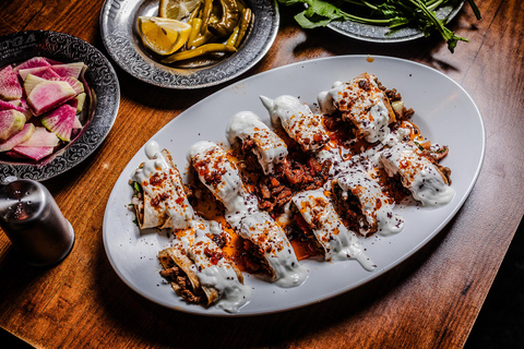 Istanbul: Baklava Backstreets Food Tour with 12+ Tastings