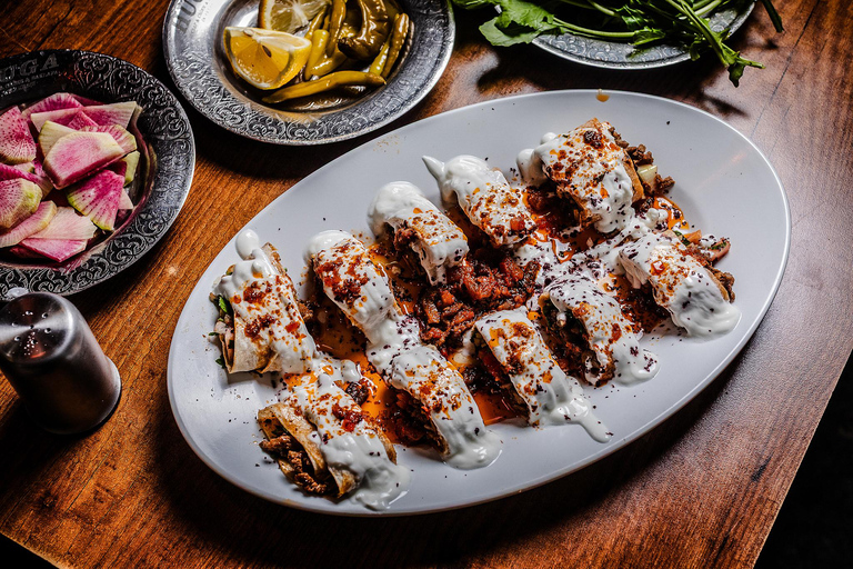 Istanbul: Baklava Backstreets Food Tour with 12+ Tastings