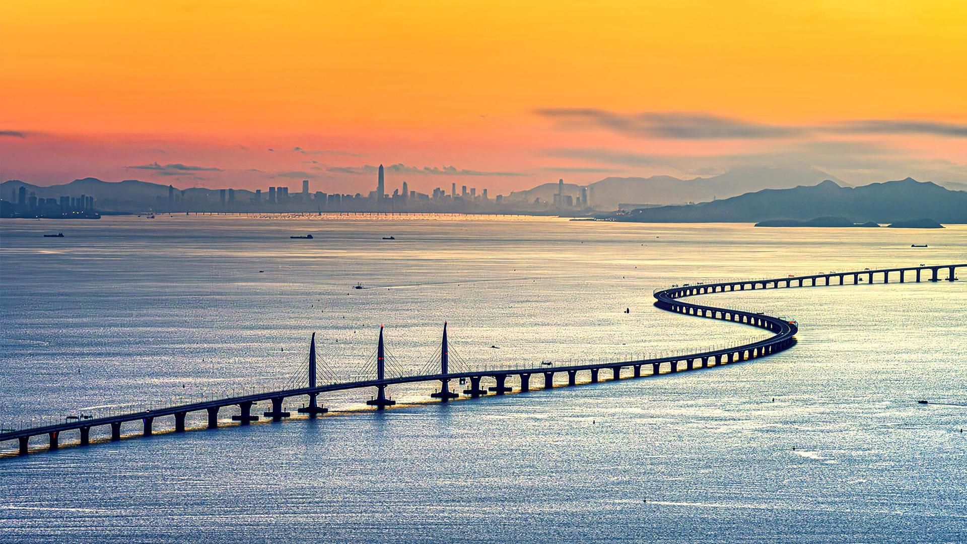 Ab Hongkong: UNESCO-Stätten in Macau & Rückfahrt über die Brücke