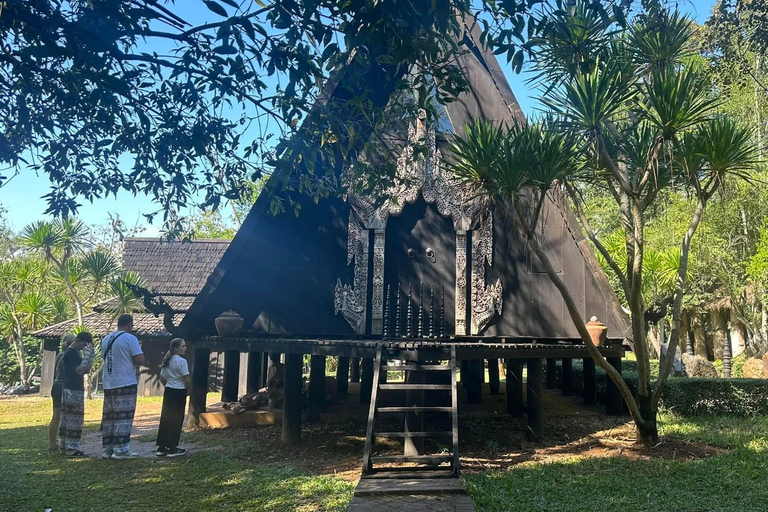 JOIN TOUR 1 day trip around Chiang Rai included lunch buffet