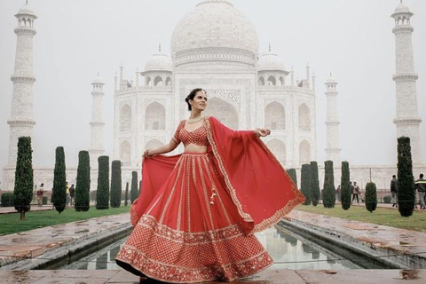 Taj Mahal sin colas y tour de la ciudad de Agra – Especial para parejasTour de la ciudad de Agra y el Taj Mahal con opción de guía