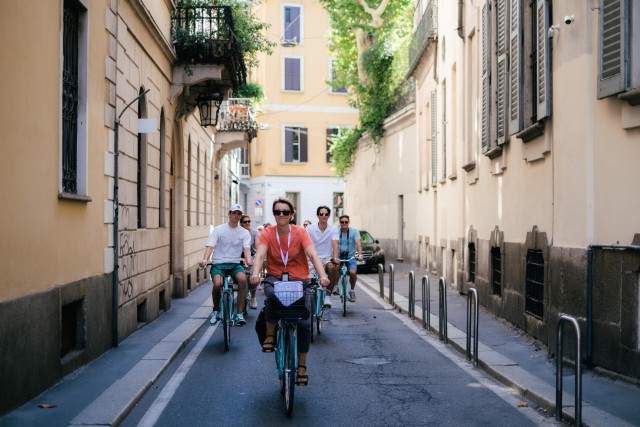 Visit Milan Highlights and Hidden Gems Guided Bike Tour in Tours, France