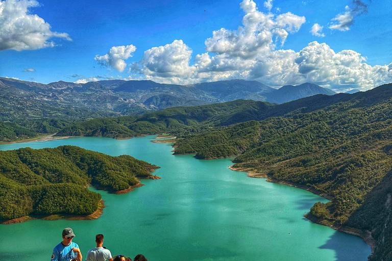 Tirana: Wycieczka piesza nad jezioro Bovilla i góry Gamti