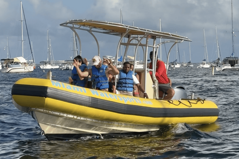 Miami: Relaxing Sightseeing Boat Ride Miami: Boat Ride