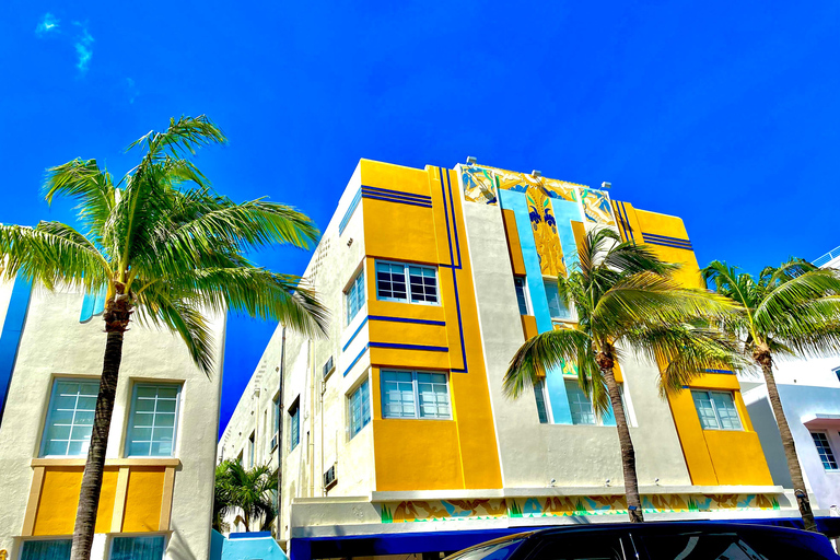Miami Beach: 2h Classic Car Tour with Local Guide