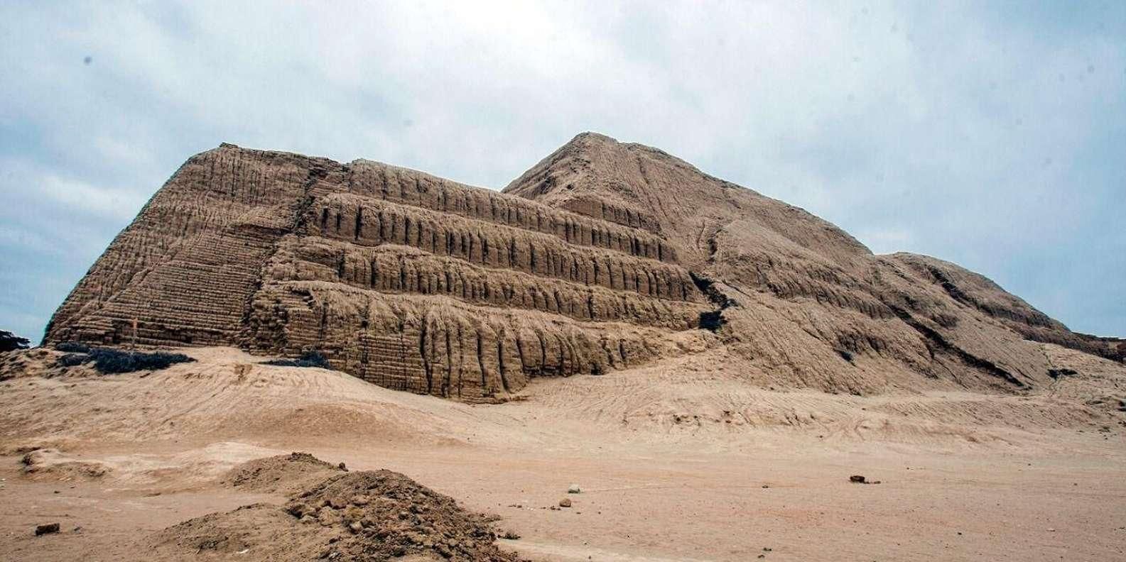 Pyramiden der Sonne und des Mondes, Huanchaco und Chan Chan