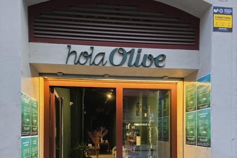 Barcelona: Olive Oil EVOO Tasting Experience with pairings