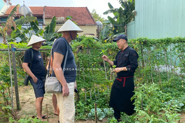 Hoi An Cooking Class with Organic Farm & Local Market