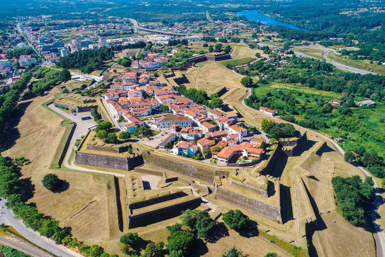 Porto: Santiago de Compostela Tour & Exclusive E-Book