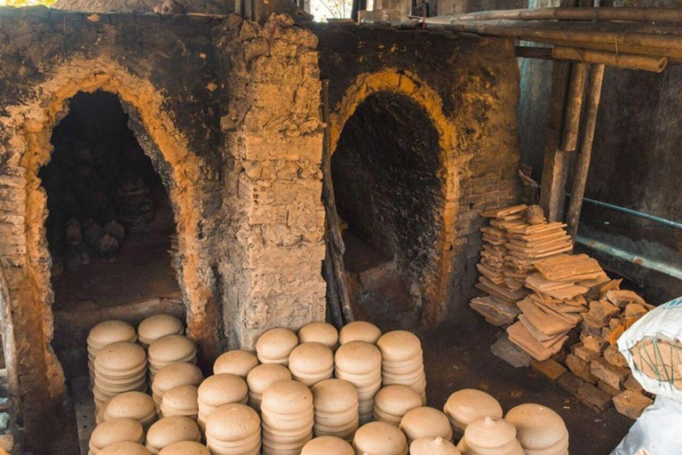 Prova a fare ceramica con la gente del posto nel villaggio di Thanh Ha