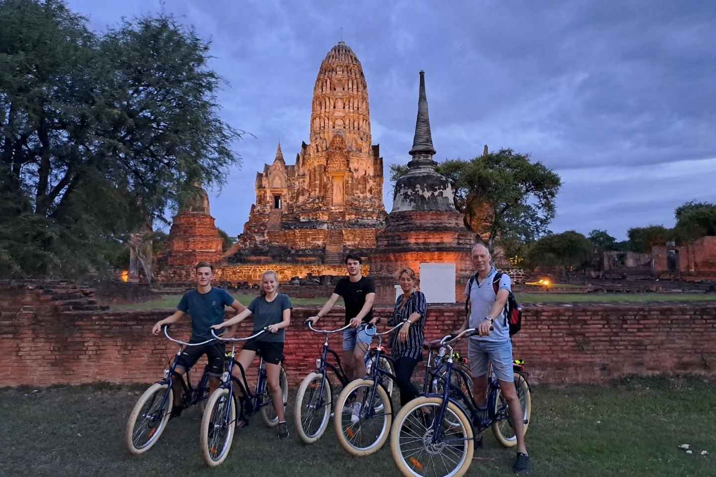 things to do in ayutthaya, thailand | cycle among the temples at sunset