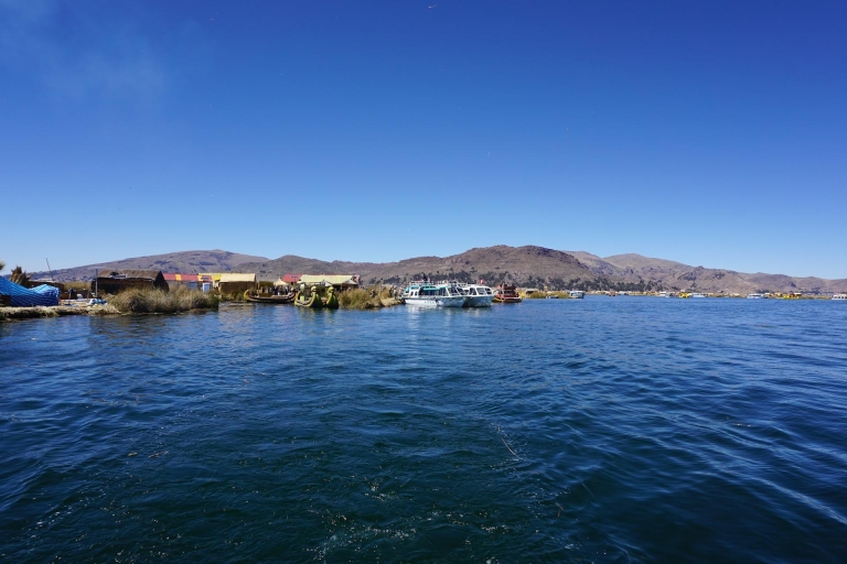 Excursión de día completo al Lago Titicaca desde Puno con almuerzo incluido