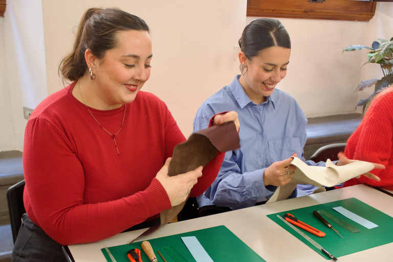 Made in Florence: Your Leather Crafting Experience