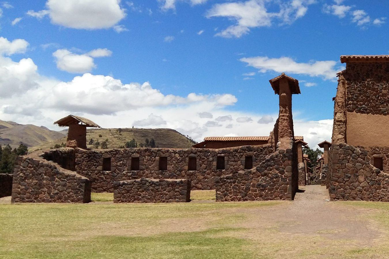 Sun Route between Cusco Puno in one day with buffet lunch