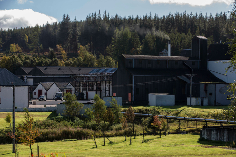 因弗尼斯附近：品尝 Tomatin 威士忌酿酒厂之旅在因弗尼斯附近品尝 Tomatin 威士忌酿酒厂之旅