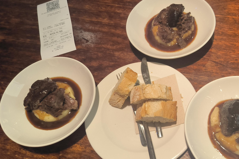 جولة عشاق الطعام في بامبلونا لأفضل البينثوس!جولة عشاق الطعام في بامبلونا لأفضل البينتكسوس!