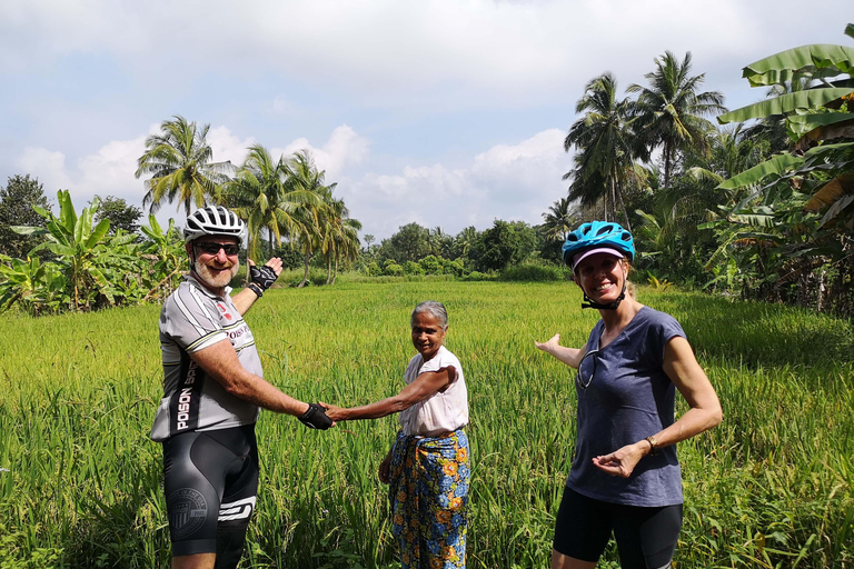 Galle: Countryside E-Bike Tour with Hotel Pickup