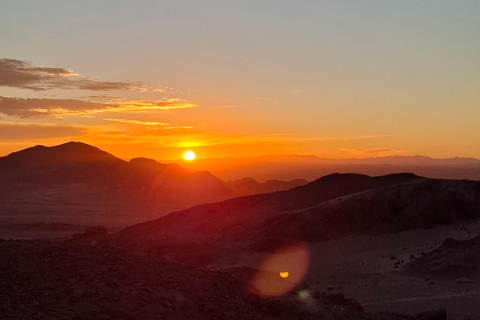 Swakopmund: Namib Desert Sunrise, Seals & Sandwich Harbour